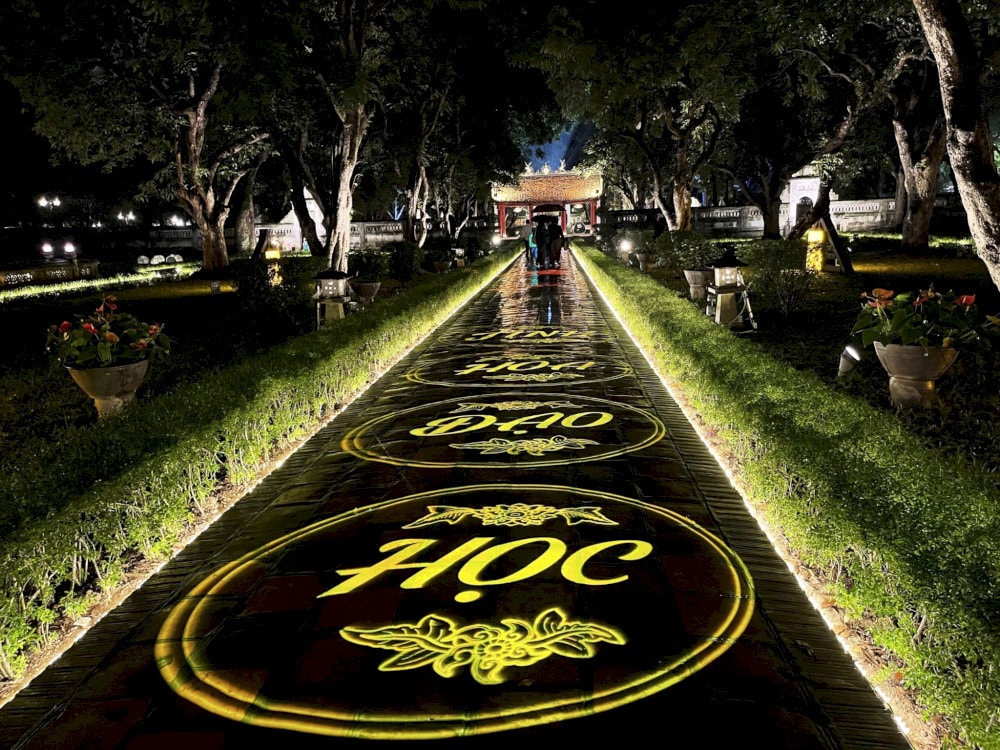 Trải nghiệm không gian huyền bí